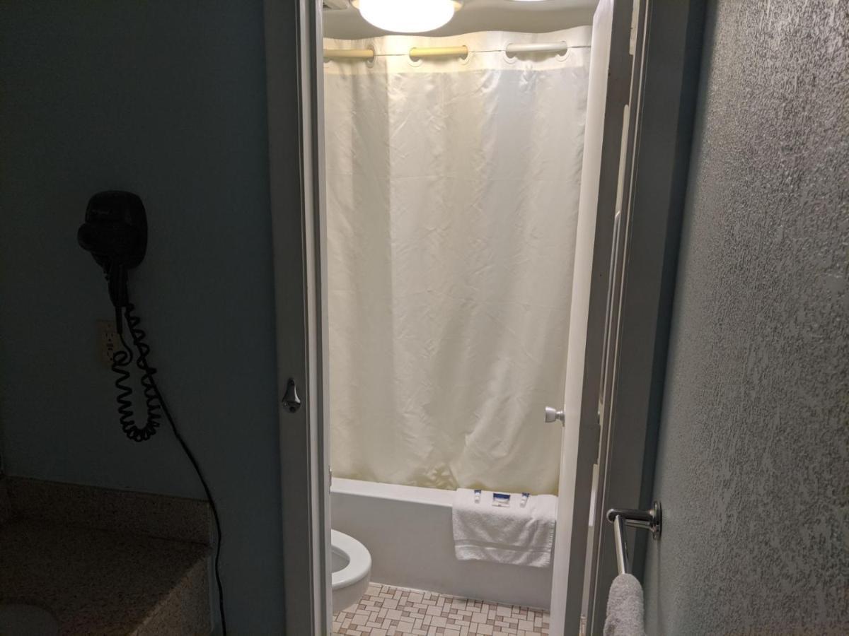 Executive Inn Fort Wayne Zewnętrze zdjęcie