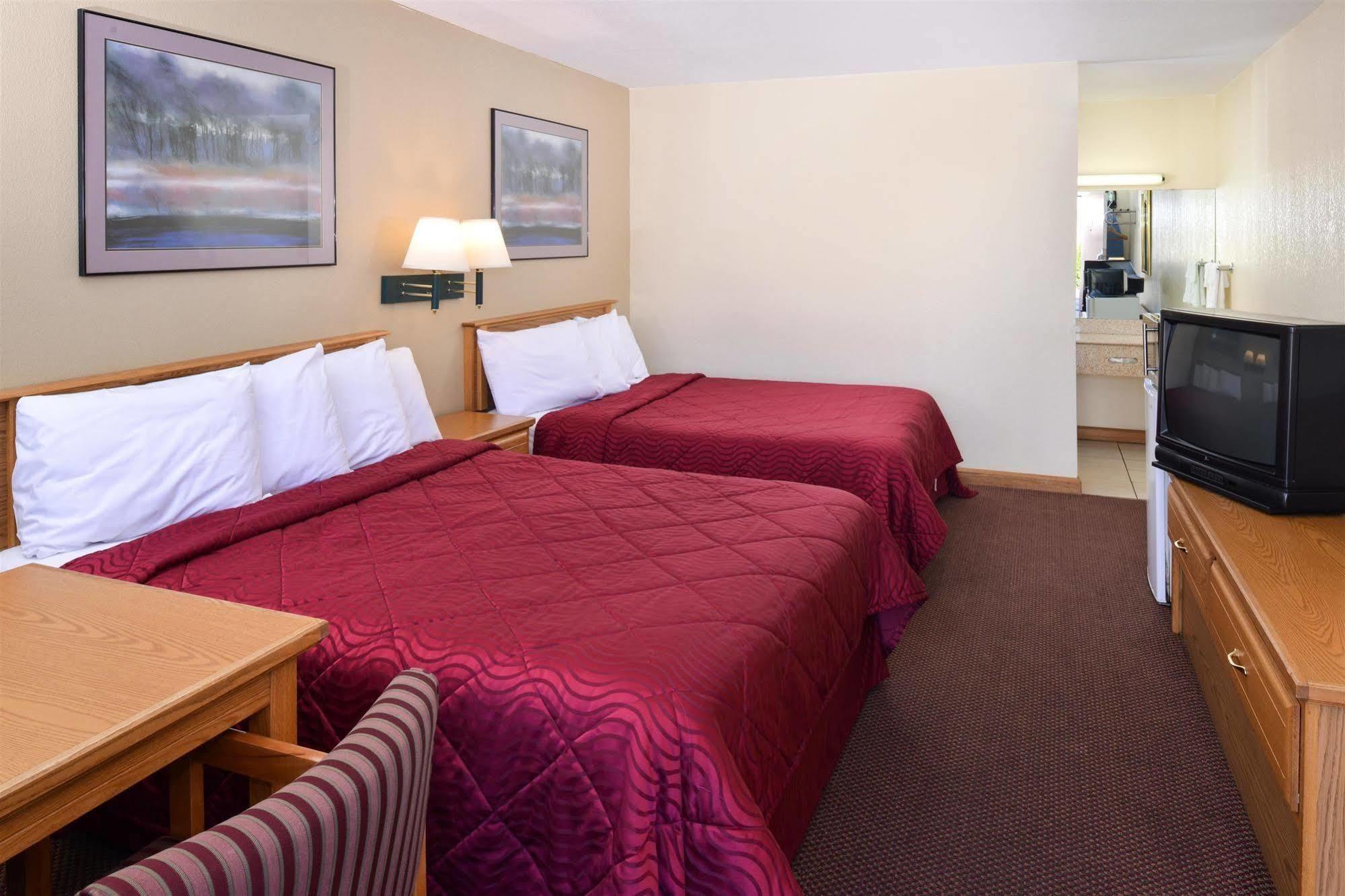 Executive Inn Fort Wayne Zewnętrze zdjęcie
